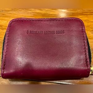 PORTLAND LEATHER GOODS SMALL ZIP WALLET - BOYSENBERRY